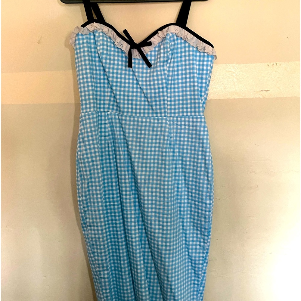 Vixen Bardot wiggle dress